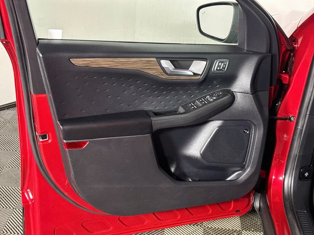 Used 2020 Red Ford Titanium image 10