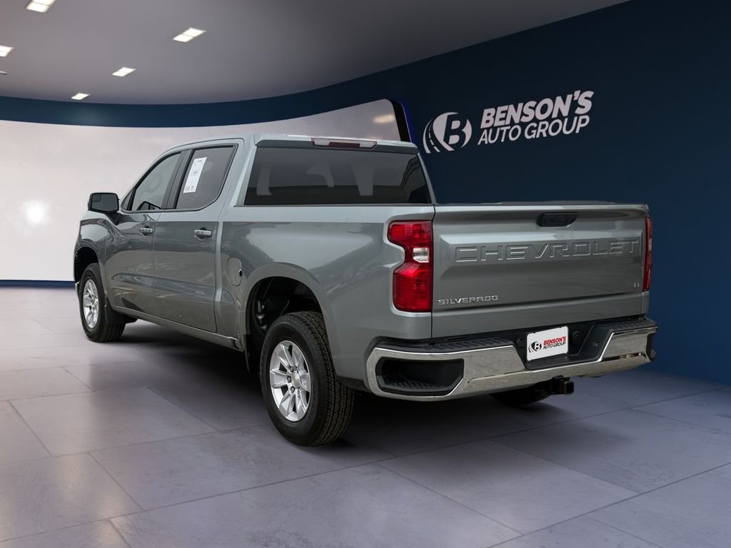 Used 2026 Gray Chevrolet LT image 3