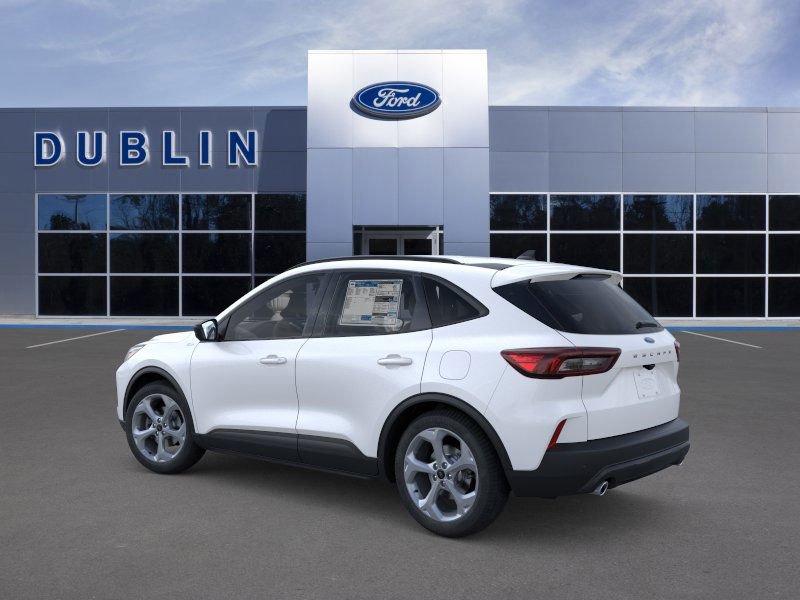 New 2026 Star White Metallic Tri-coat Ford ST-Line image 36
