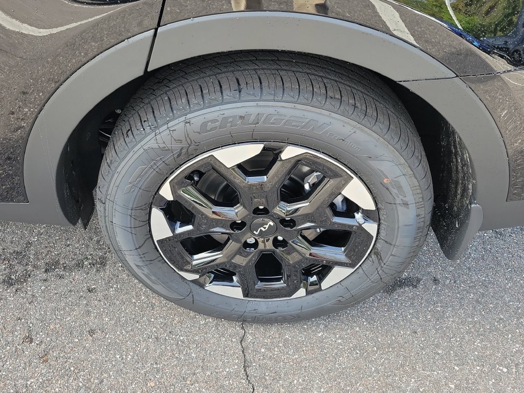 New 2026 Ebony Black Kia S image 38