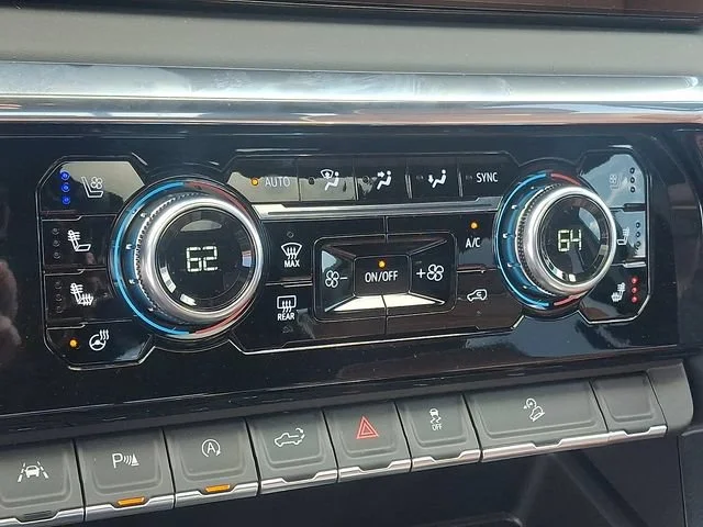 New 2026 Glacier White Tricoat GMC Denali Ultimate image 15