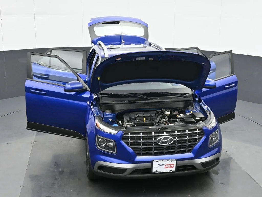 Used 2025 Blue Hyundai SEL image 34