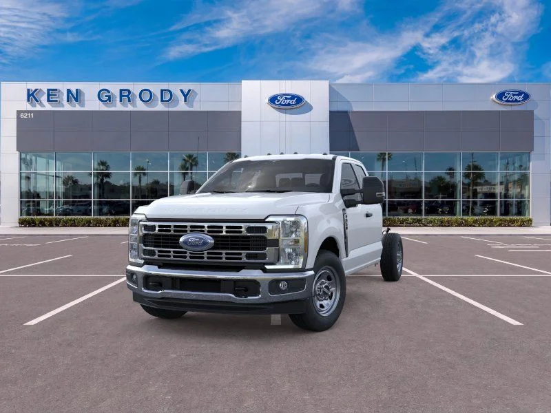 New 2026 White Ford XL image 2