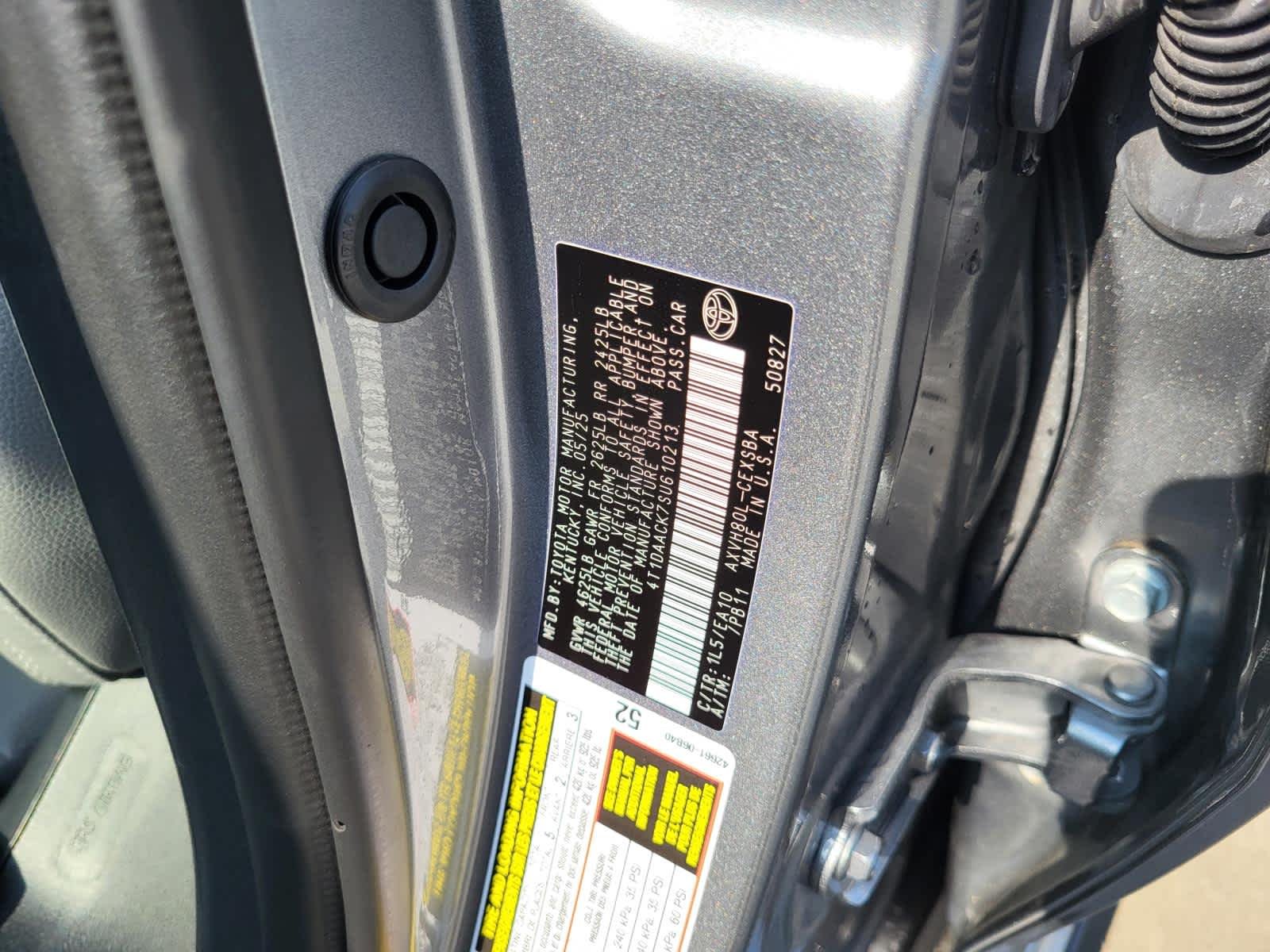 Used 2025 Heavy Metal Toyota SE image 28