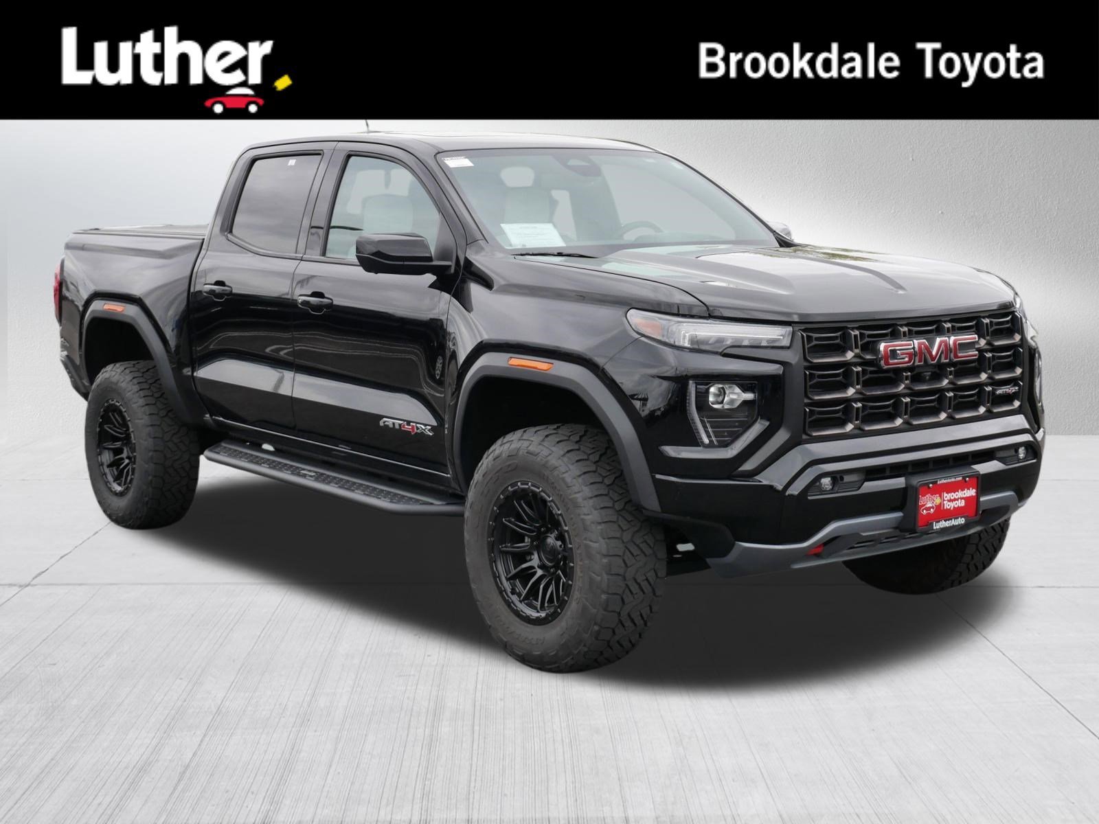 2024 GMC Canyon 4WD AT4X Crew Cab Short Box's photo