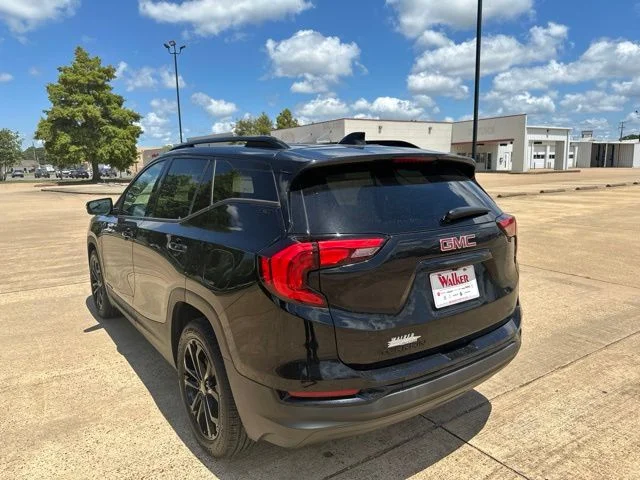 Used 2020 Black GMC SLT image 10