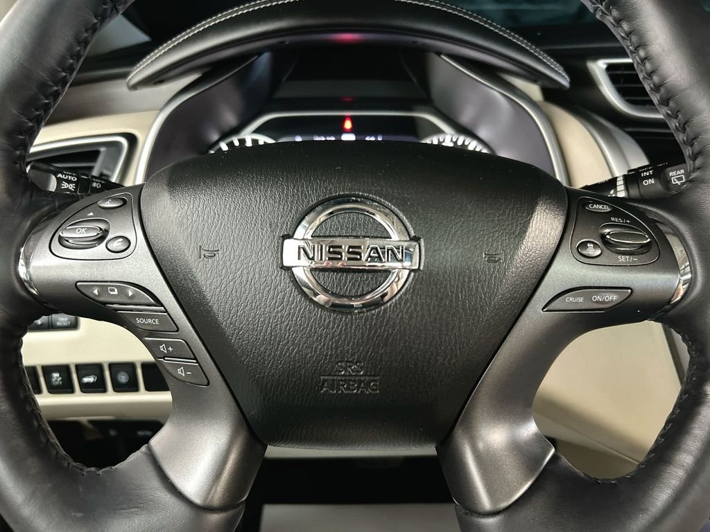 Used 2020 Almond Pearl Nissan Platinum image 23