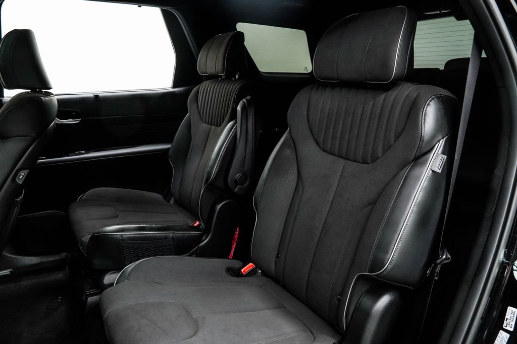 Used 2025 Black Hyundai Calligraphy Night Edition image 18