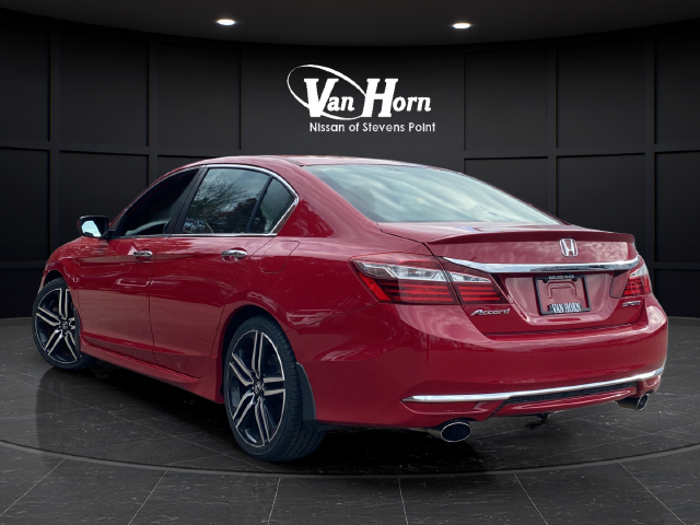Used 2016 Red Honda Sport image 5