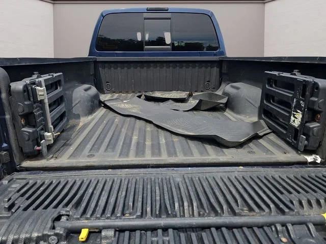 Used 2015 Blue Ford Lariat image 33
