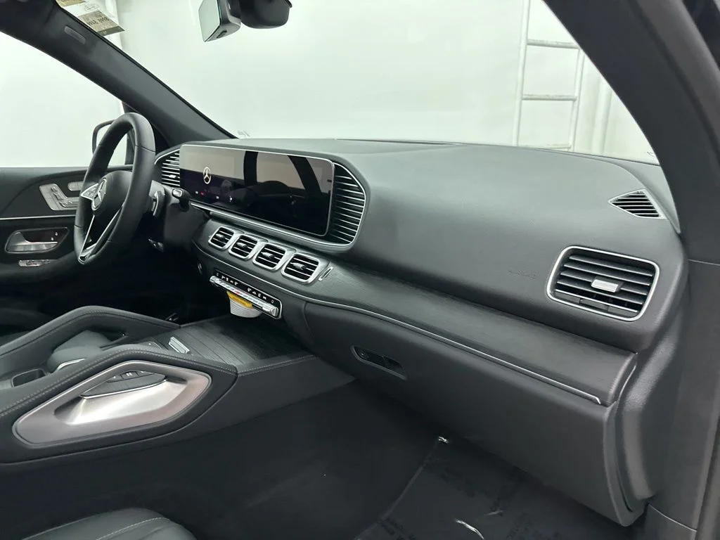 Used 2026 Black Mercedes-Benz GLE 350 image 27