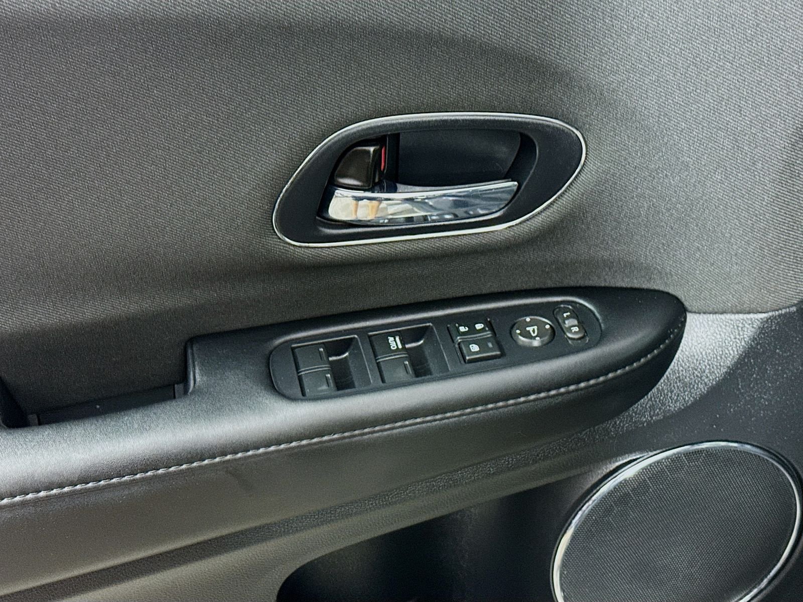 Used 2022 Black Honda EX image 17