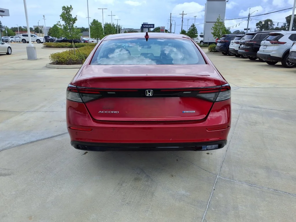 Used 2024 Red Honda EX-L image 6