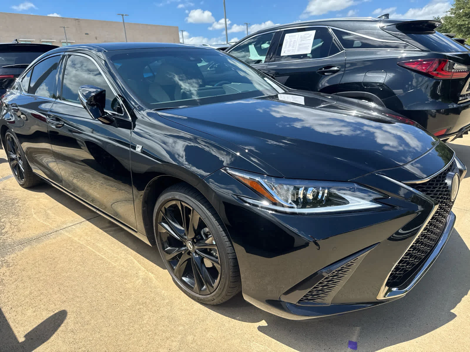 Used 2023 Obsidian Lexus F SPORT Handling image 2