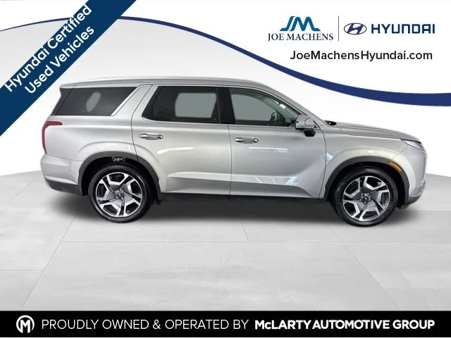Used 2025 Silver Hyundai SEL Premium image 7