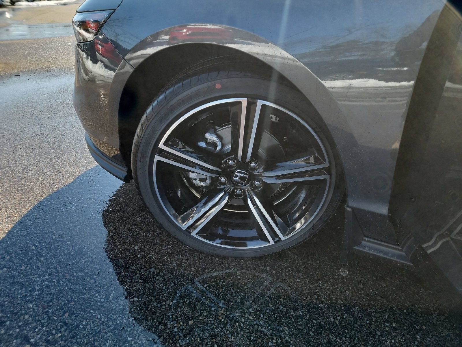 New 2026 Meteorite Gray Metallic Honda SE image 30