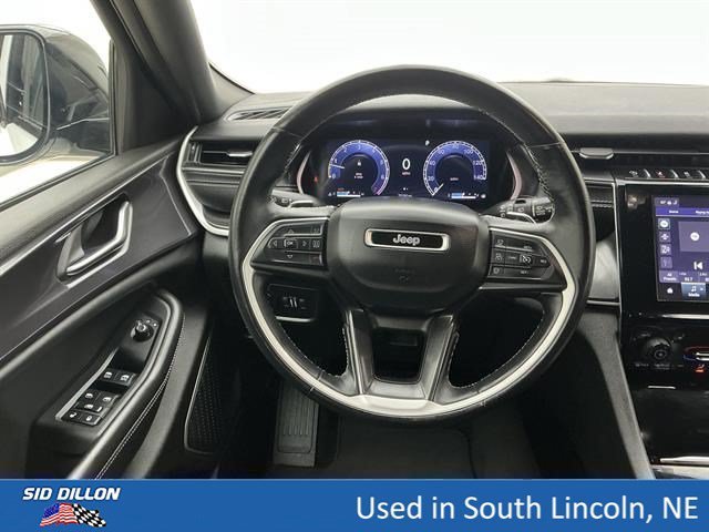 Used 2022 Bright White Clearcoat Jeep Altitude image 20