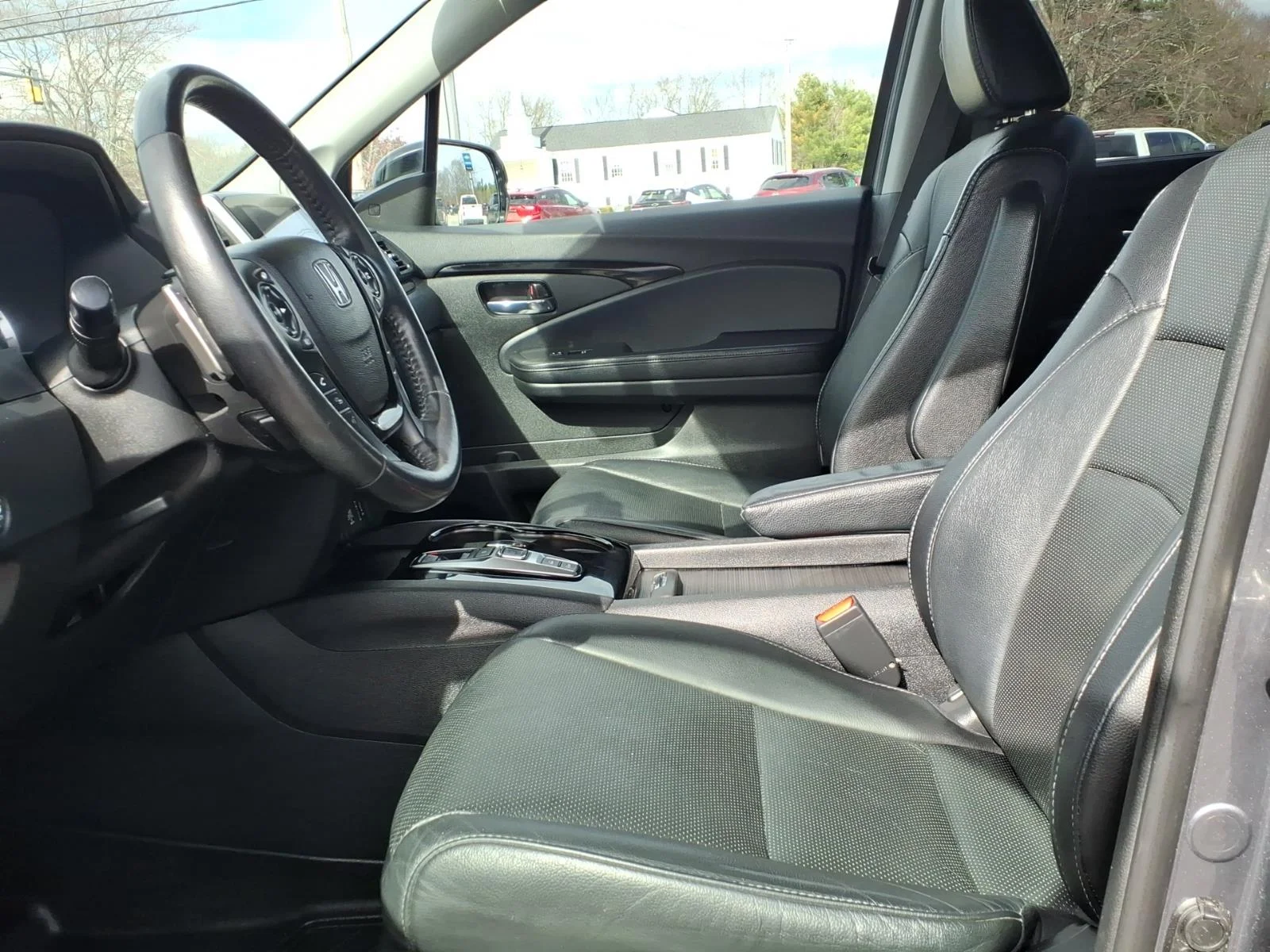 Used 2018 Gray Honda Elite image 12