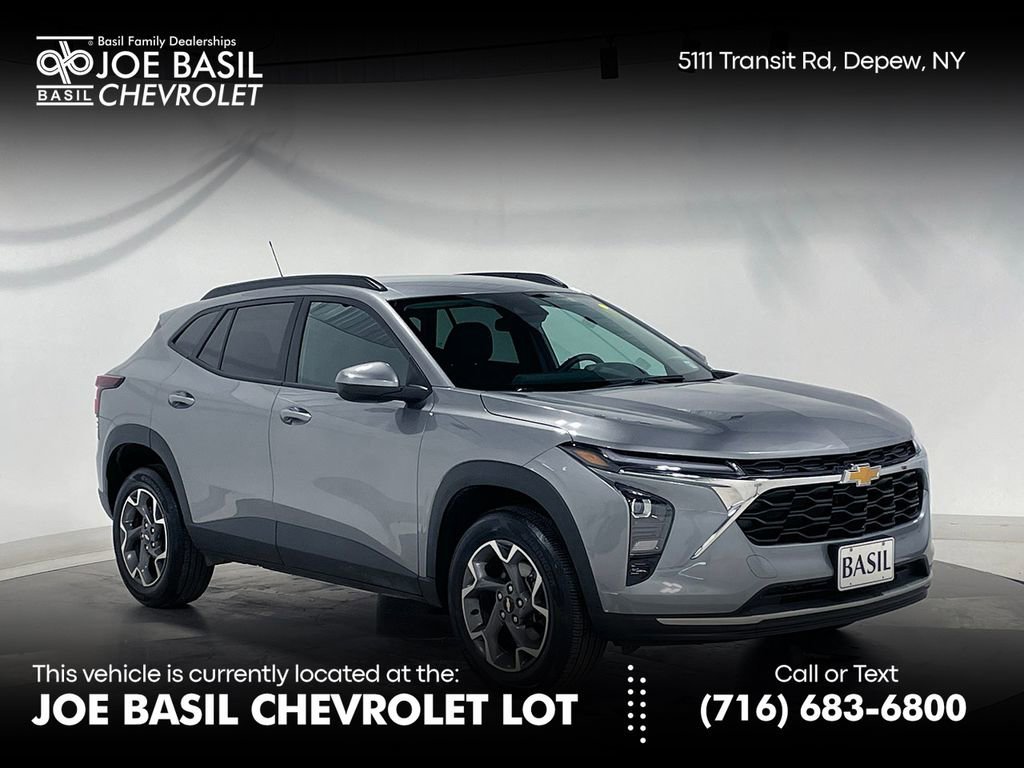 2024 Chevrolet Trax LT's photo