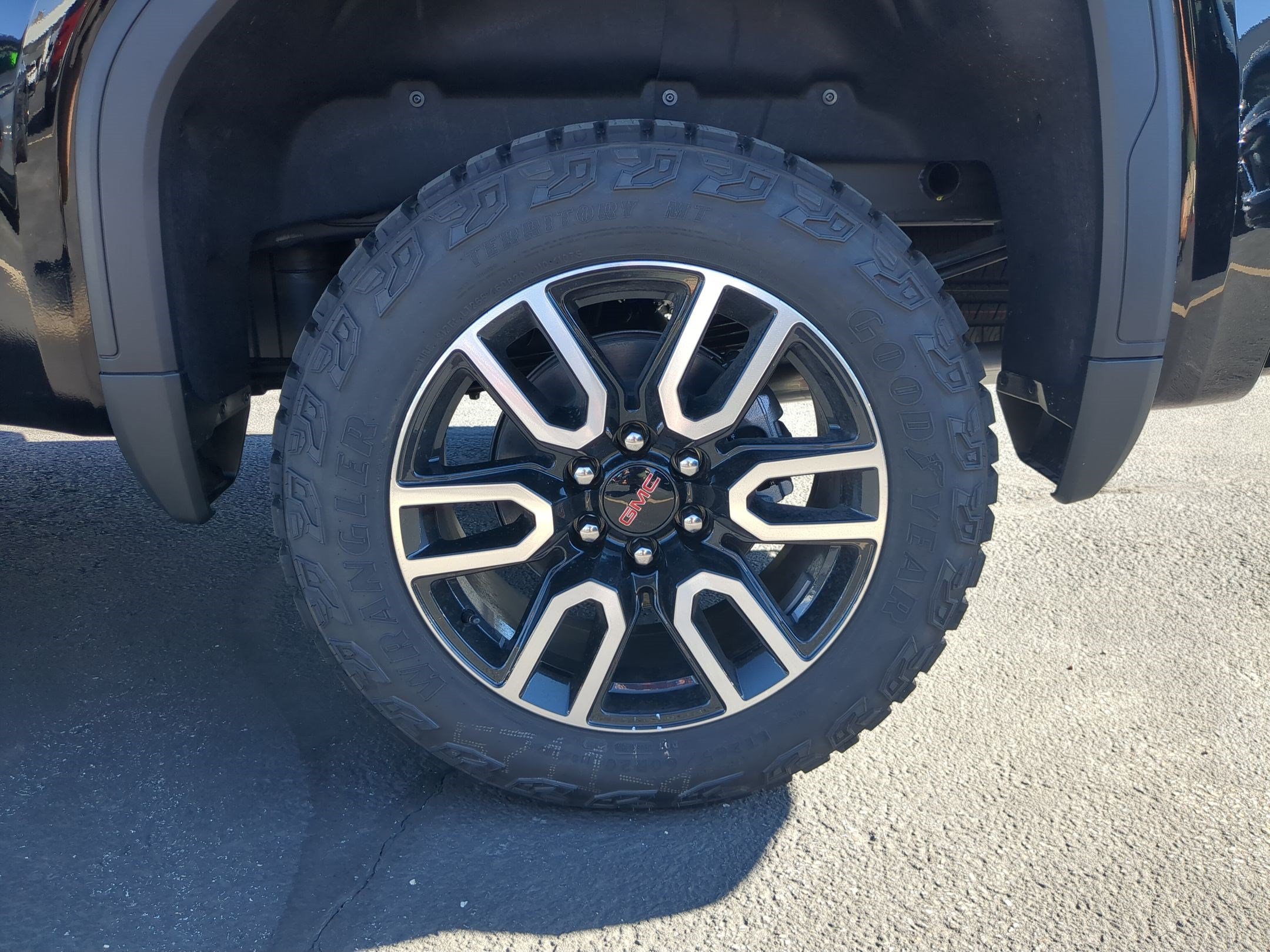 2026 GMC Sierra 1500 AT4 - Photo 26
