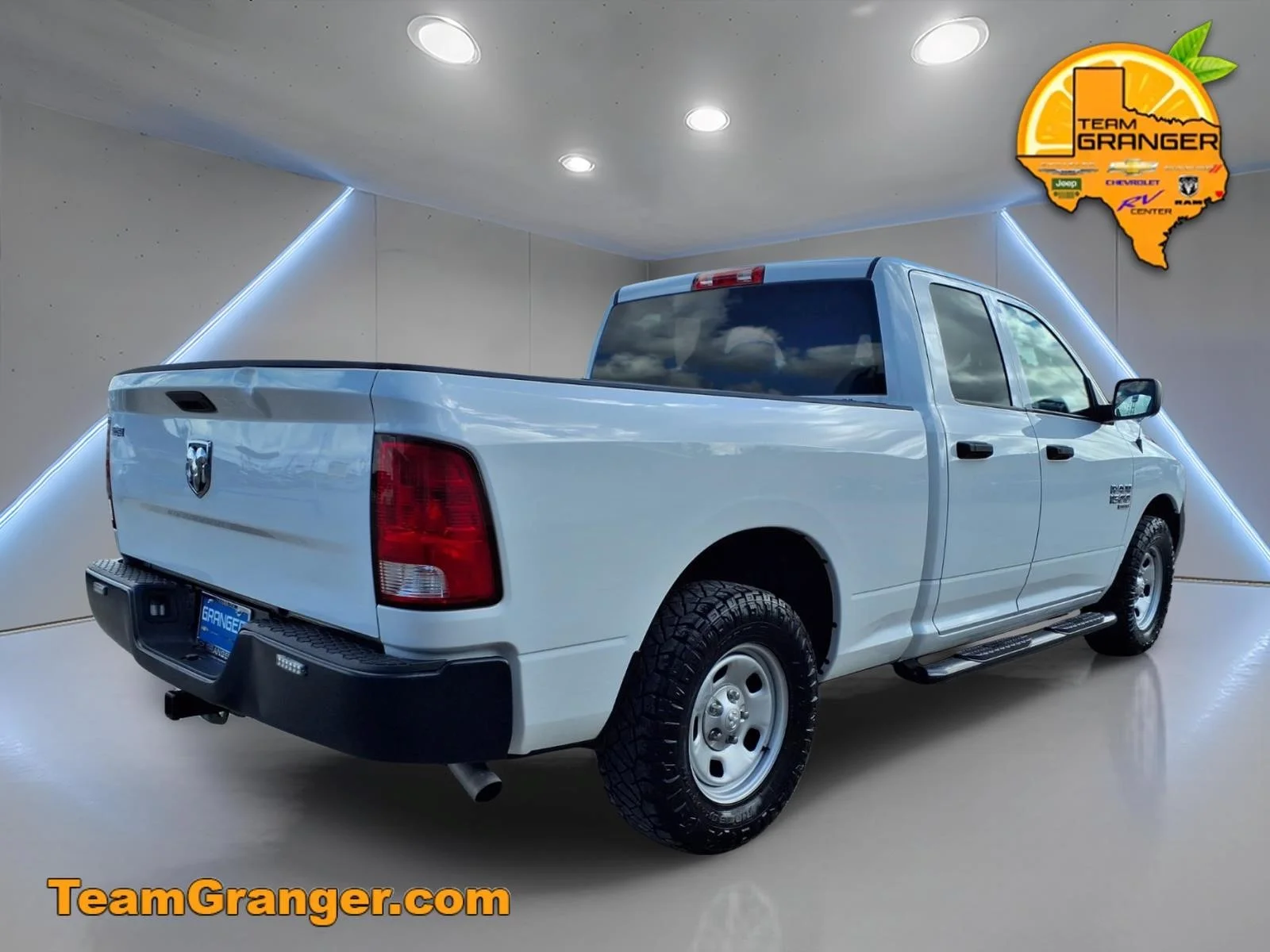 Used 2022 RAM Ram 1500 Classic Tradesman with VIN 1C6RR6FG6NS223408 for sale in Orange, TX