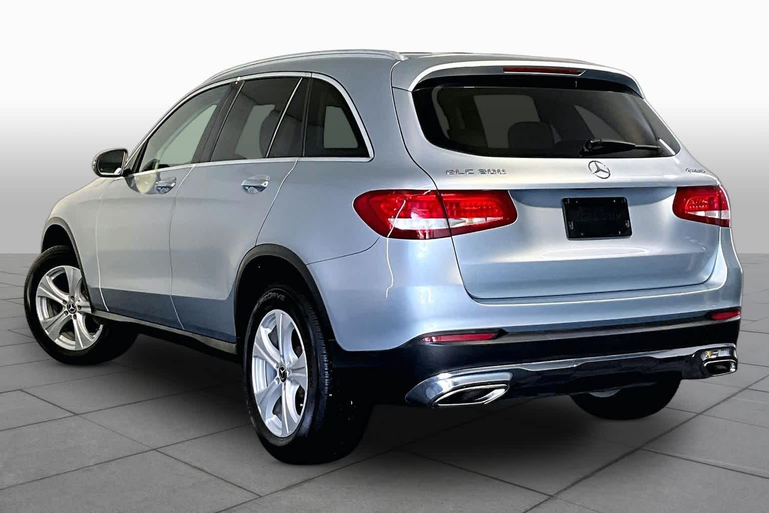 Used 2018 Diamond Silver Metallic Mercedes-Benz GLC 300 image 12