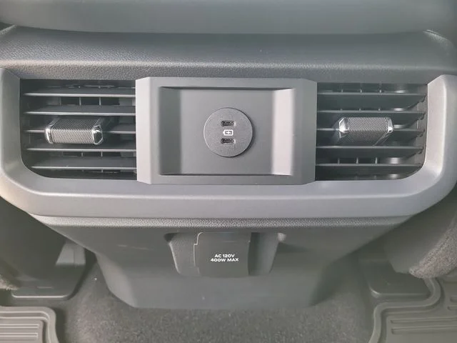 New 2026 Silver Metallic Ford XLT image 15