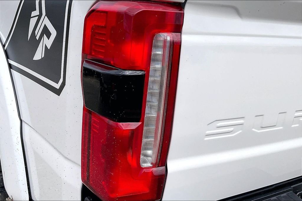 New 2026 Ford Super Duty F-250 Lariat 4D Crew Cab