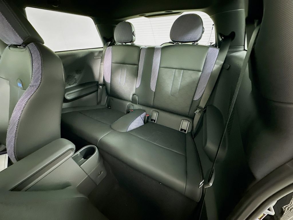 2026 MINI Hardtop 2 Door S - Photo 17