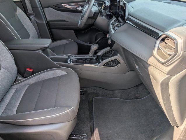Used 2025 Gray Chevrolet LT image 26