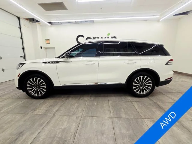 Used 2020 Pristine White Lincoln Reserve image 2
