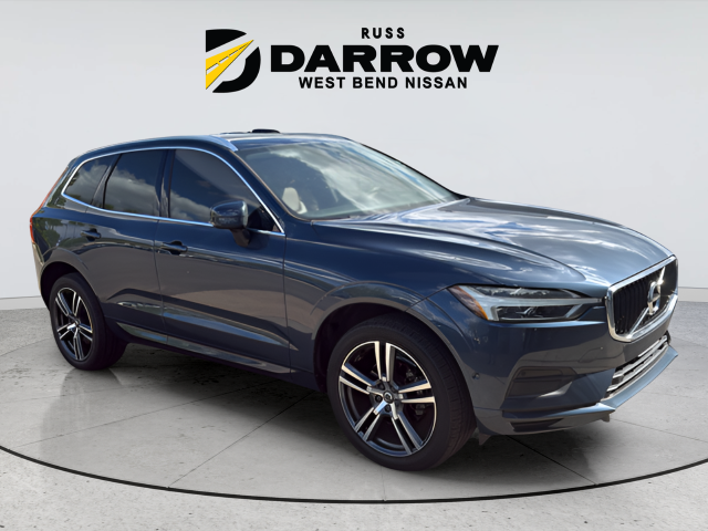 Used 2018 Blue Volvo T5 Momentum image 7