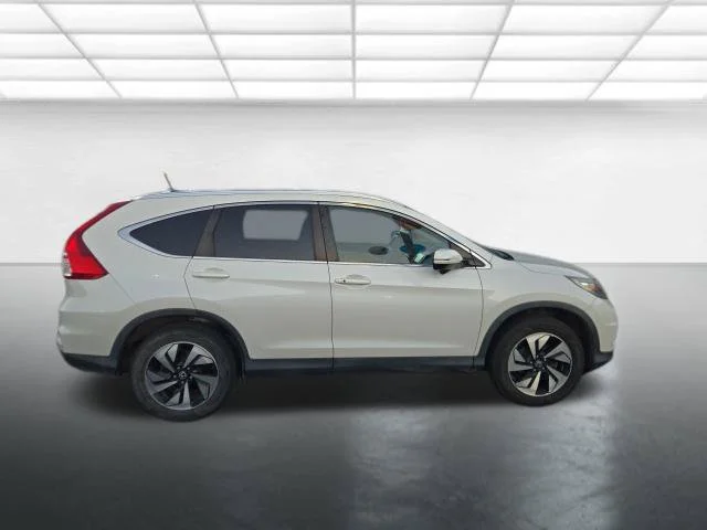 Used 2016  Honda Touring image 3