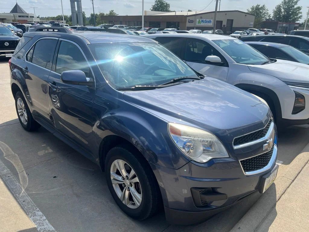 Used 2014 Blue Chevrolet LT image 6