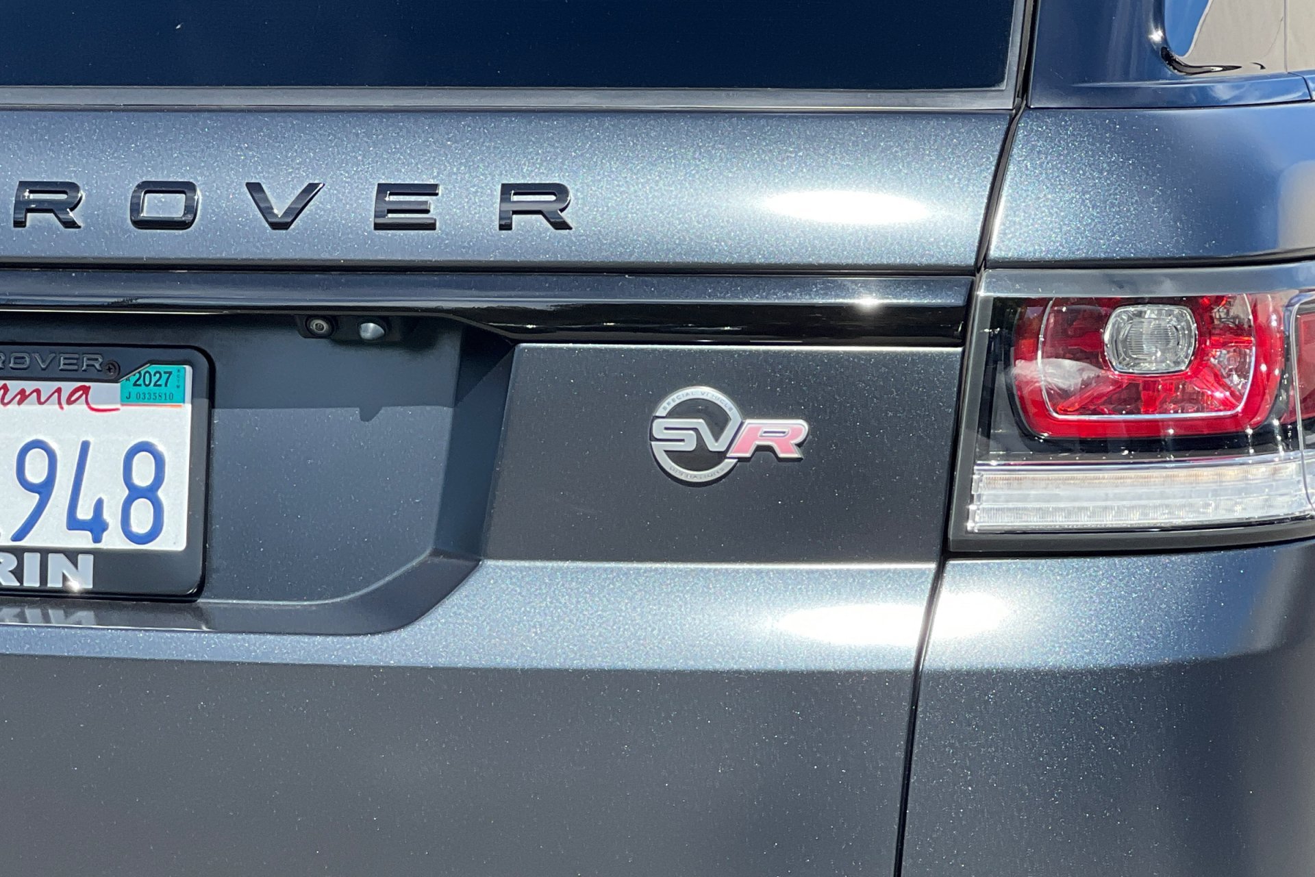 Used 2017 Borealis Black Metallic Land Rover SVR image 12