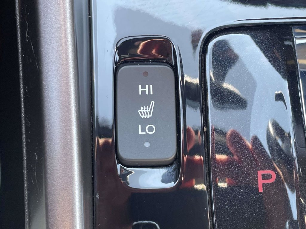 Used 2017 Black Honda EX-L image 32