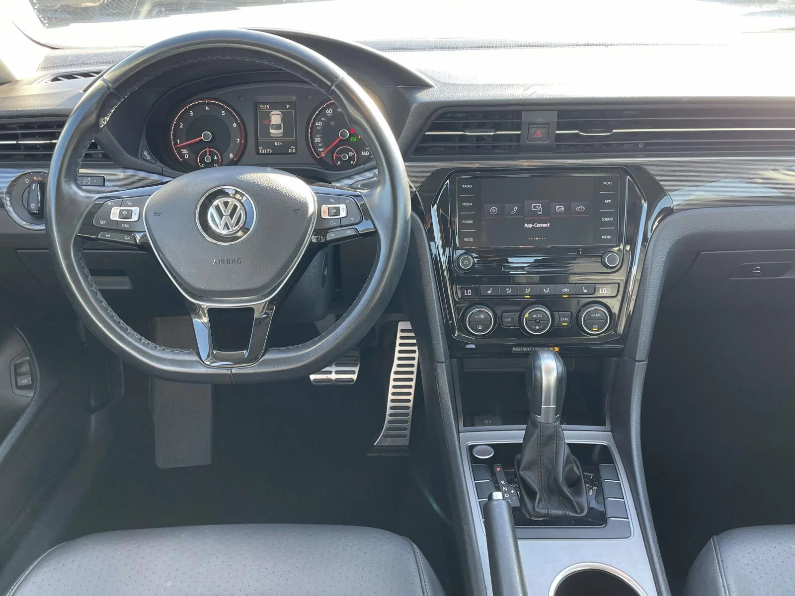 Used 2020 Pure White Volkswagen 2.0T R-Line image 4