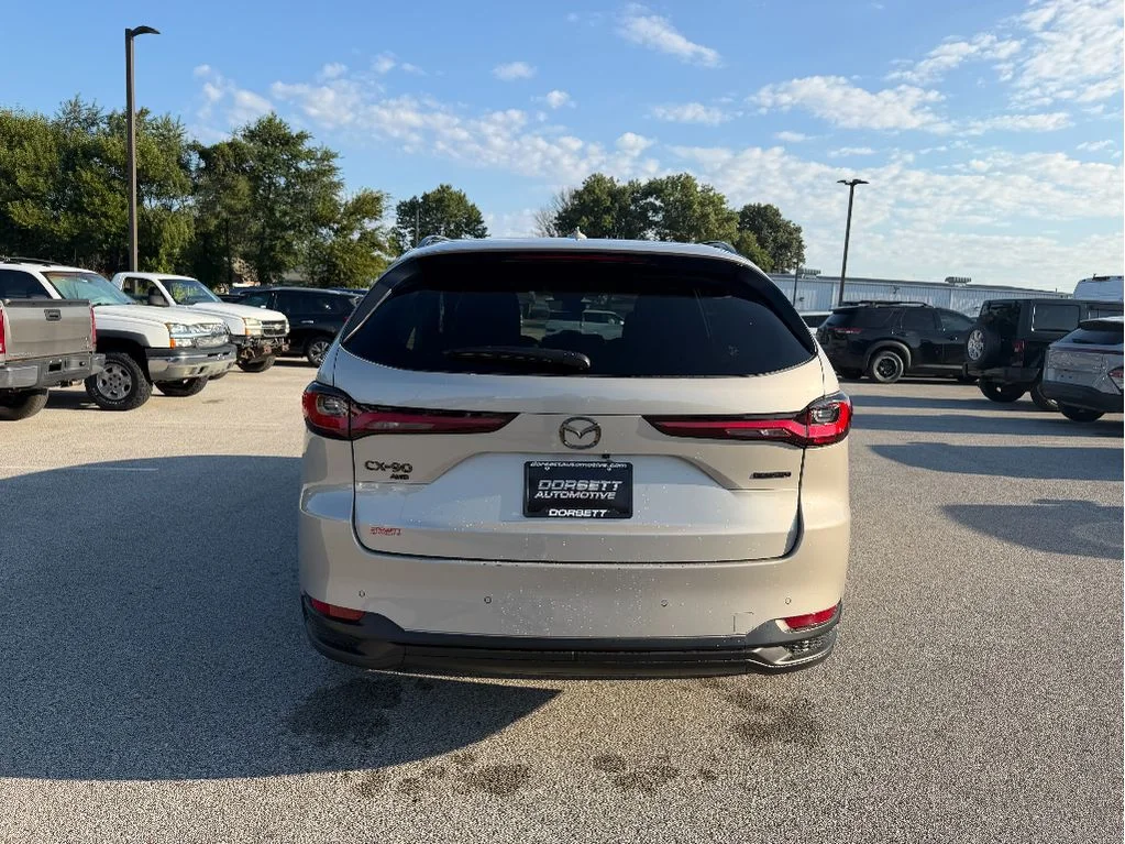 Used 2026 Platinum Quartz Mazda Premium Sport image 7