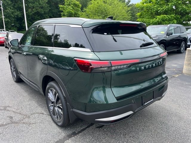 New 2027 Deep Emerald INFINITI Luxe AWD image 5