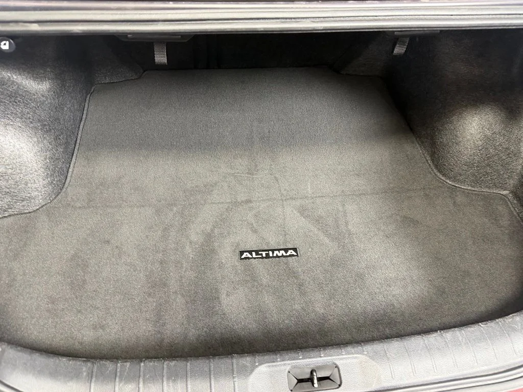 Certified Used 2025  Nissan 2.5 SV image 31