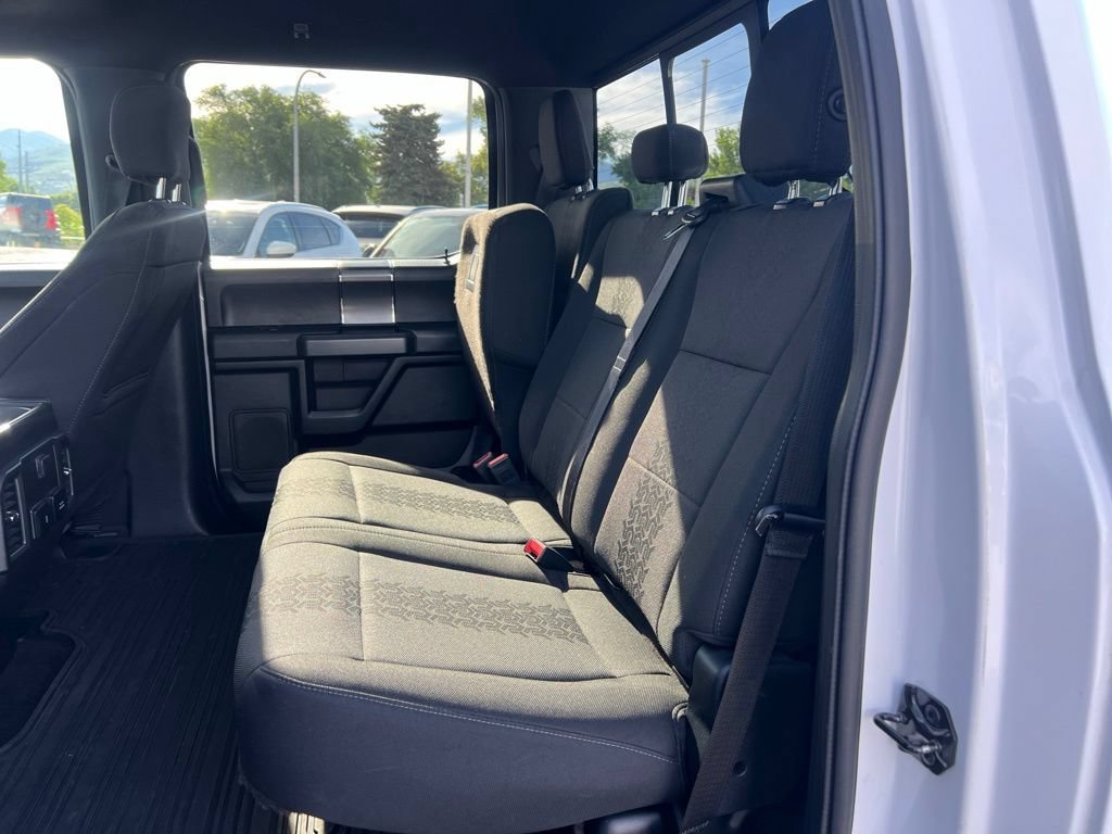Used 2018 Oxford White Ford XLT image 19