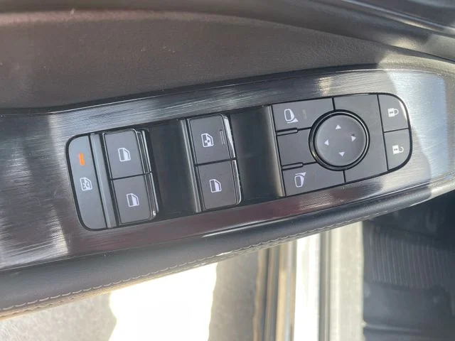 Used 2024 Gray Nissan SV image 22