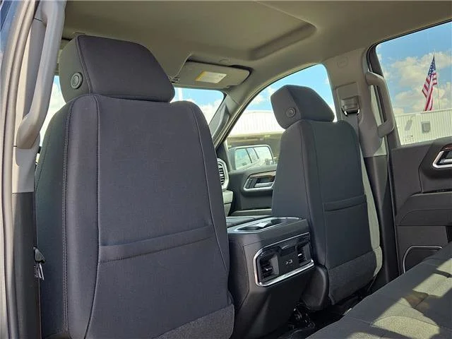 New 2026 Onyx Black GMC Elevation image 12