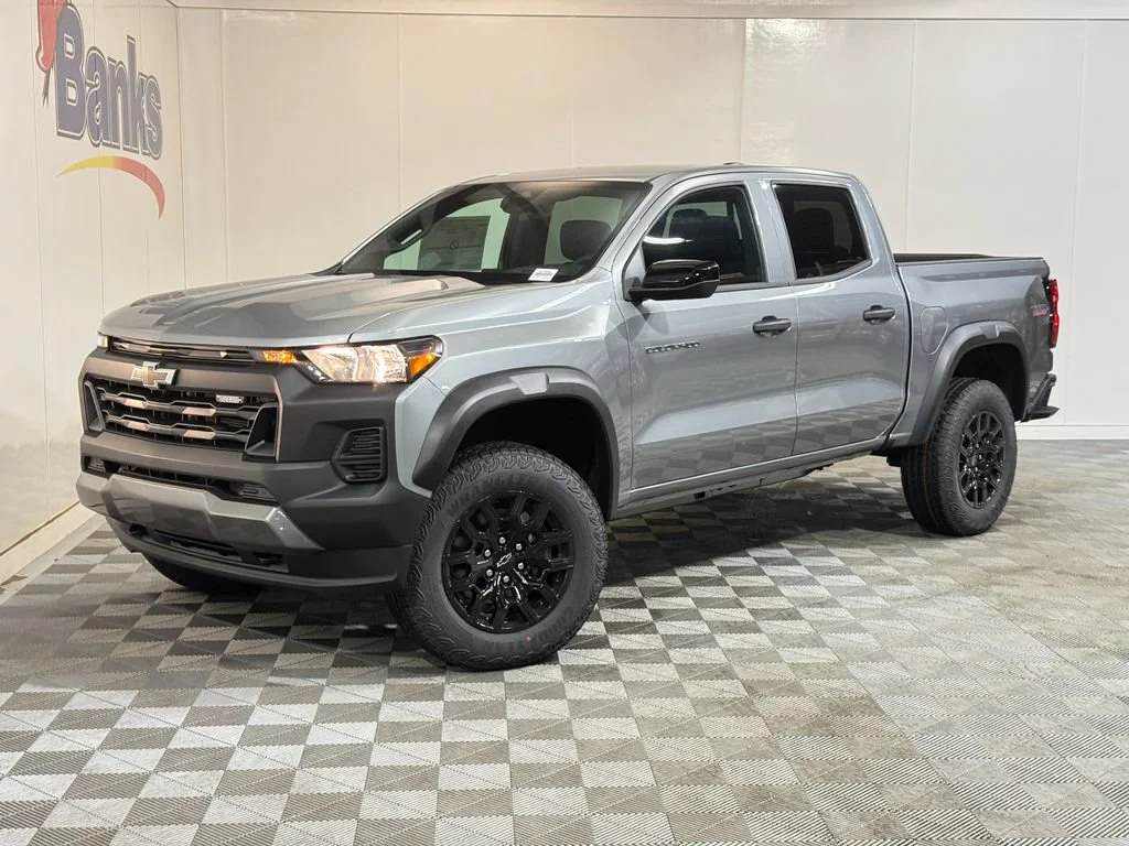 New 2026 Sterling Gray Metallic Chevrolet Trail Boss image 2