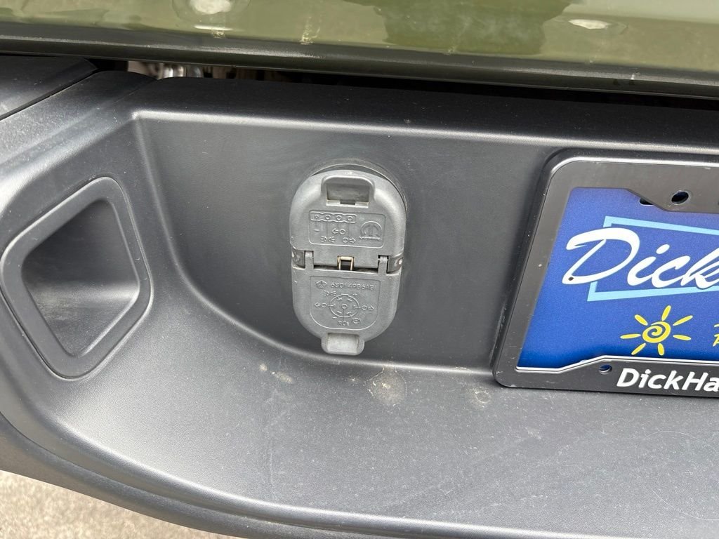 Used 2022 Green Jeep Rubicon image 26