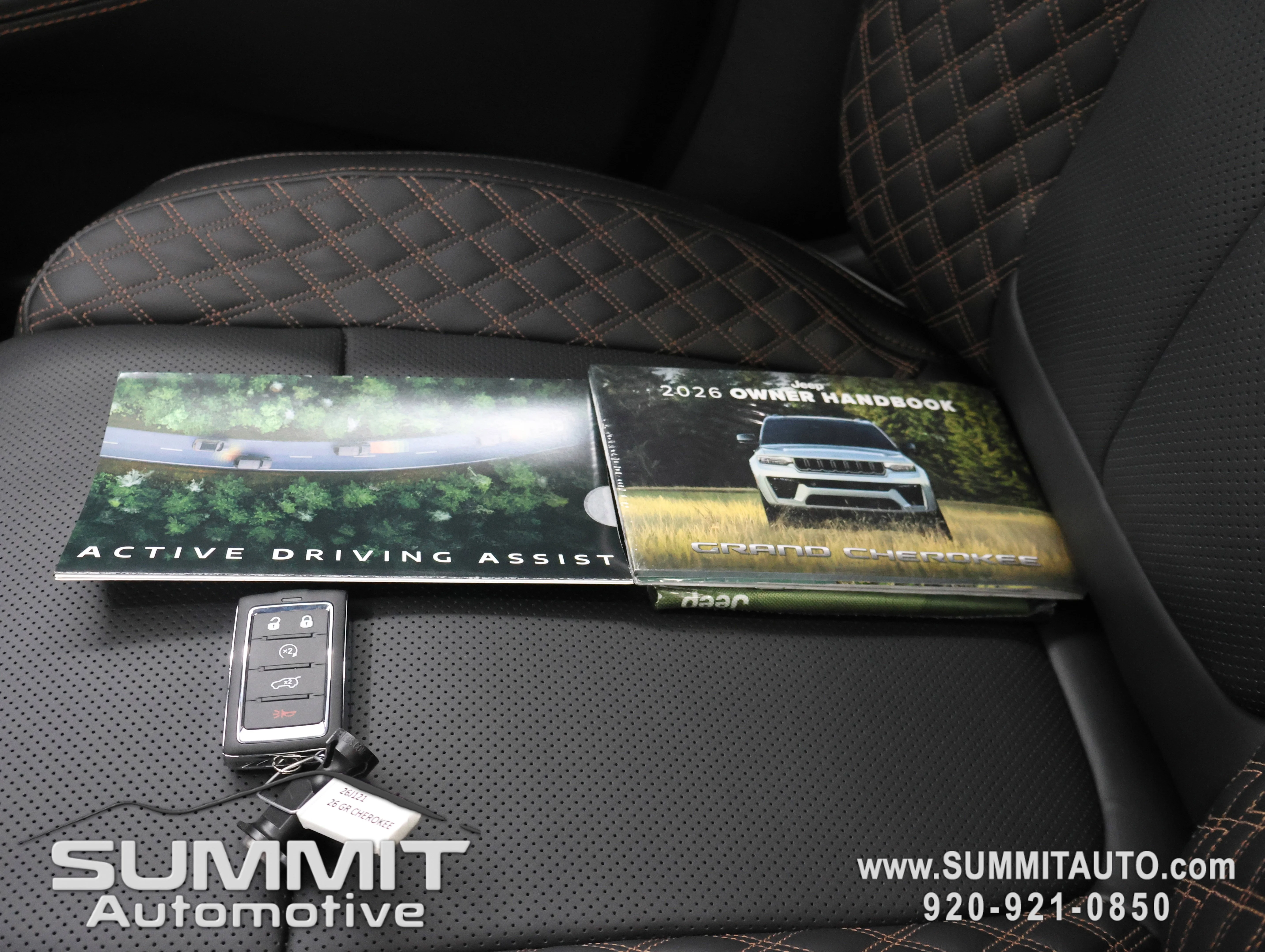 New 2026 Copper Shino Metallic Clear-Coat Exterior Paint Jeep Summit image 79