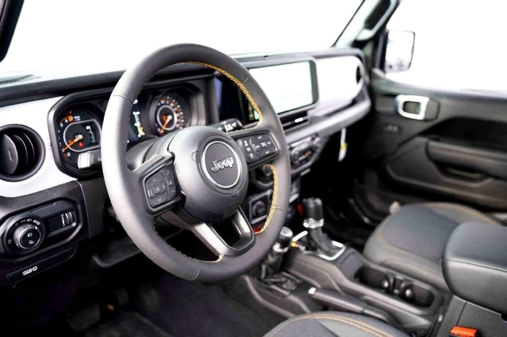 New 2024 Granite Crystal Metallic Clear-Coat Exterior Paint Jeep Willys image 9