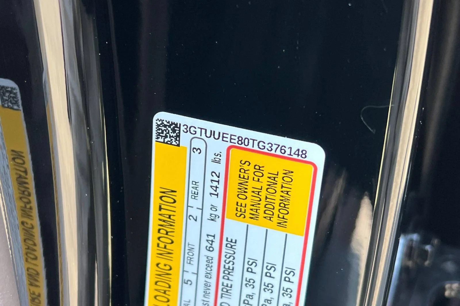 New 2026 Onyx Black GMC AT4 image 23