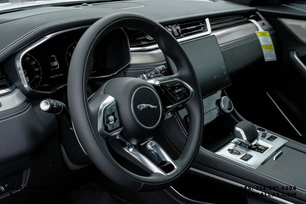 2026 Jaguar F-Pace R-Dynamic S - Photo 12