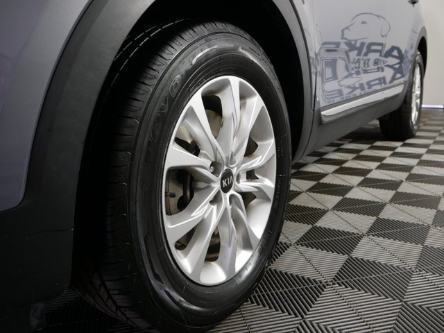 Used 2020 Everlasting Silver Kia LX image 2